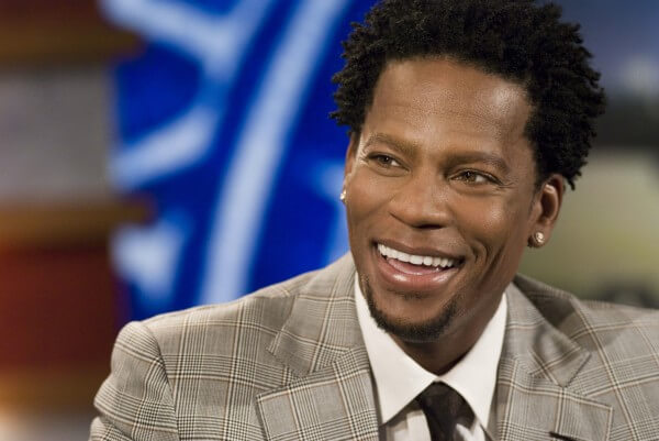 D.L. Hughley Apologizes