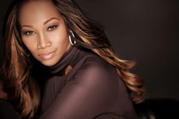 yolanda adams