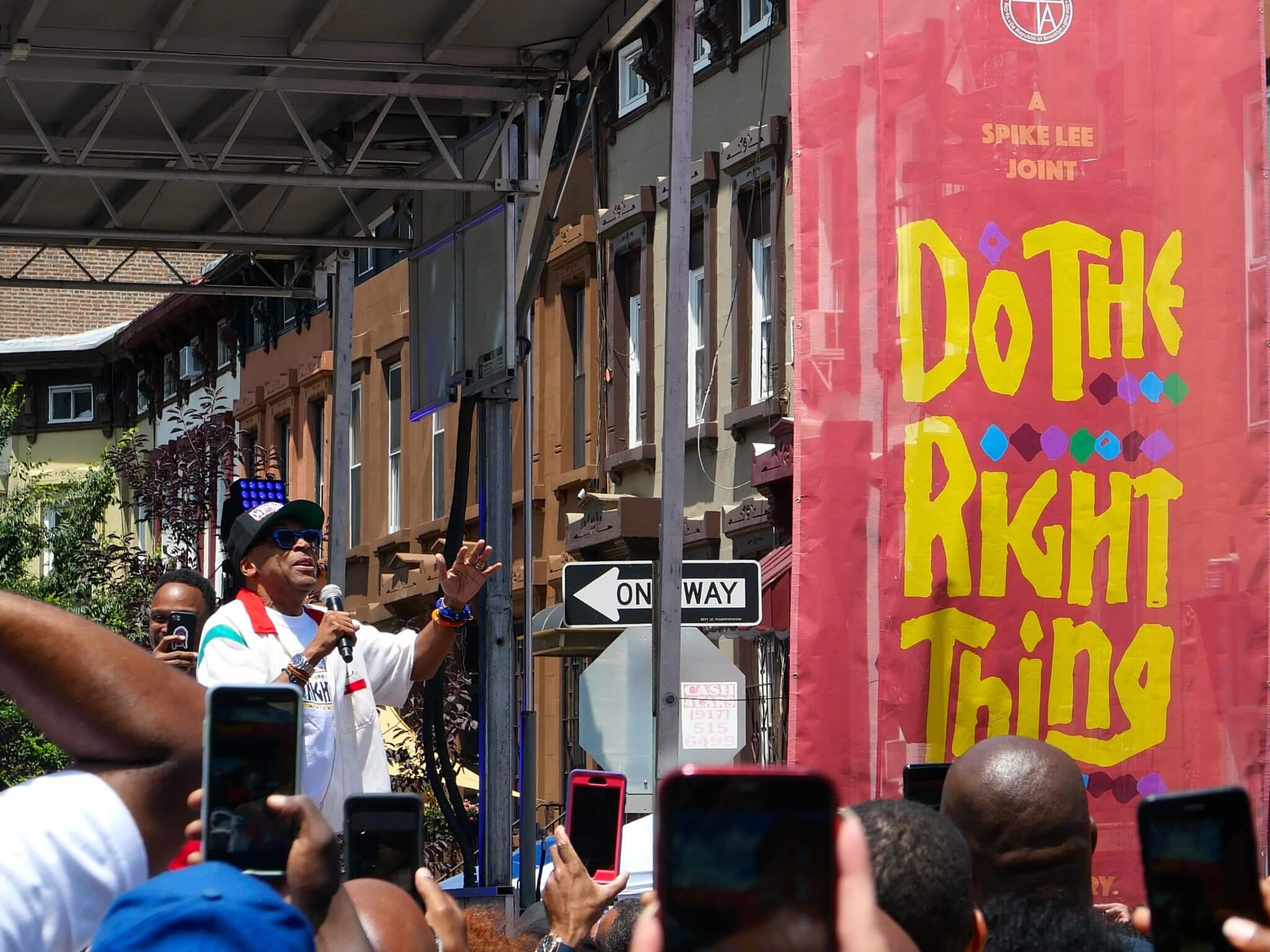 Spike Lee Works the Crowd