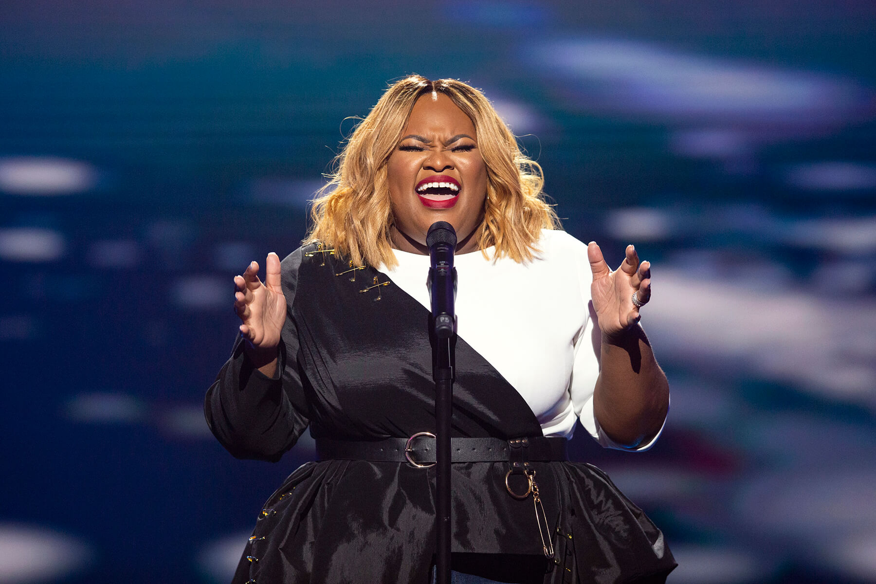 radio facts,radio djs,urban adult,Urban Radio,
urban radio personalities, rap radio stations,r&b radio station, hip hop music radio, black female singers