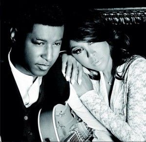 Toni Braxton and Kenny 'Babyface' Edmonds posing for a photo