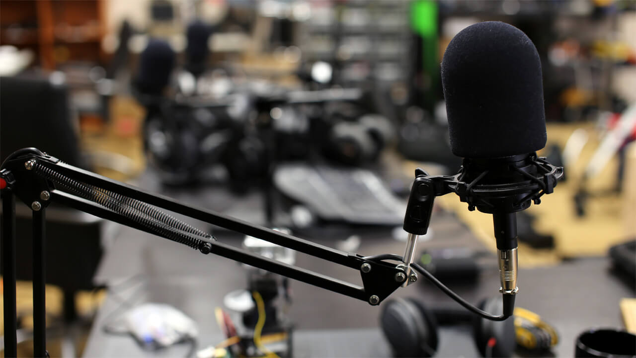 AdLarge, Midroll, NPR, Panoply, Podtrac, & WNYC to Present at First-Ever IAB Podcast Upfront Showcase