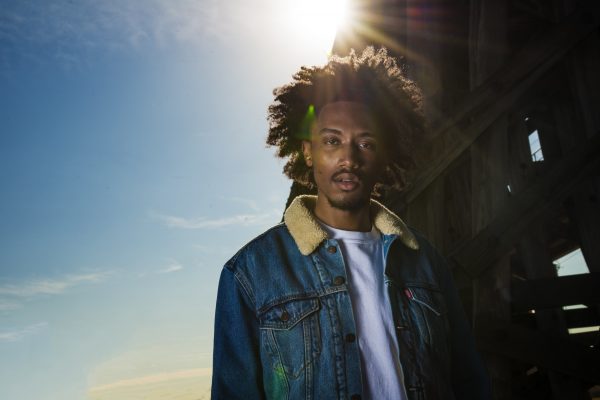 Bobby Sessions Inks New Publishing Deal with Sony/ATV