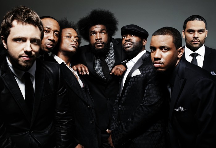 Guitar Center Celebrates New Times Square Store with THE ROOTS!