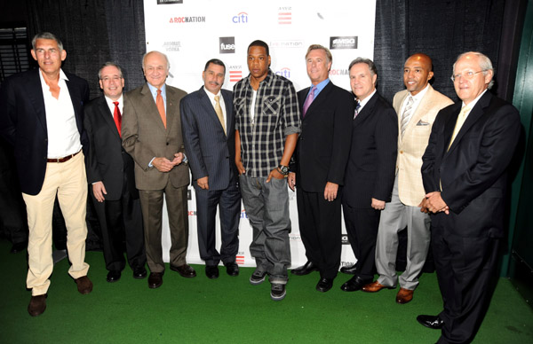 YIKES: Jay Z and Beyonce Underdressed for Event (pics)